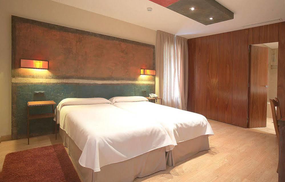 Hotel Santa Cristina Petit Spa Canfranc Esterno foto